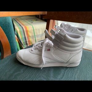 Reebok Unisex Freestyle Hi hightop shoes